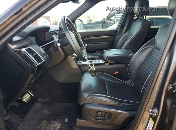 SALRR2RV2K2401699 2019 LAND ROVER DISCOVERY Серый Вид салона спереди