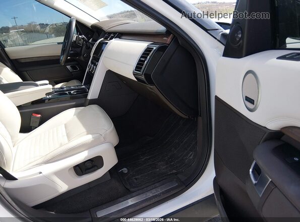 SALRR2RV4L2415847 2020 LAND ROVER DISCOVERY Белый Вид салона спереди
