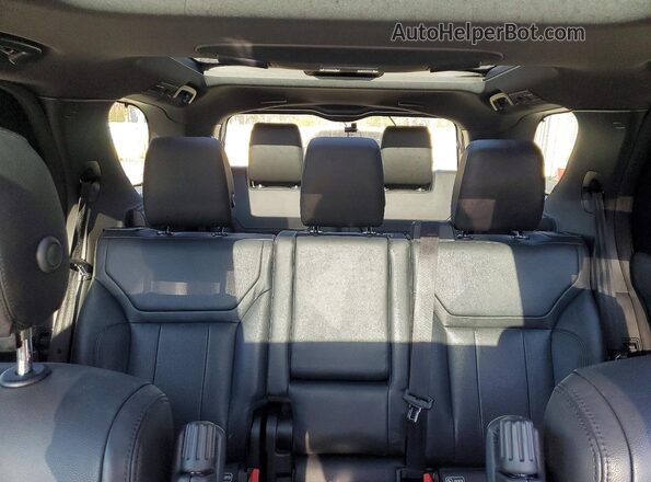 SALRR2RV6JA073238 2018 LAND ROVER DISCOVERY Серебряный Вид задних сидений