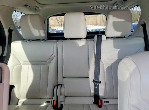 SALRR2RVXJA063165 2018 LAND ROVER DISCOVERY Синий Вид задних сидений