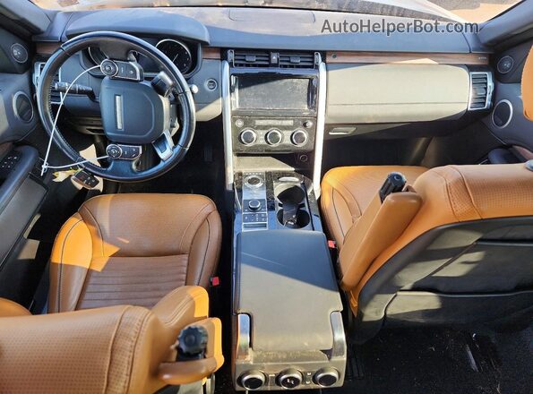 SALRRBBV3HA037401 2017 LAND ROVER DISCOVERY Серый Вид панели приборов