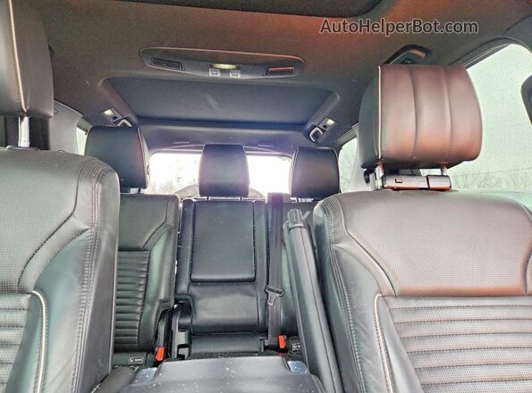 SALRT2RV7JA051654 2018 LAND ROVER DISCOVERY Белый Вид задних сидений