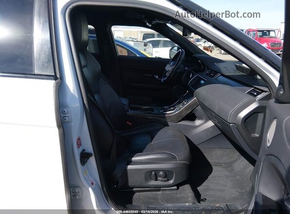 SALVC2RX6JH312294 2018 LAND ROVER RANGE ROVER EVOQUE Белый Вид салона спереди