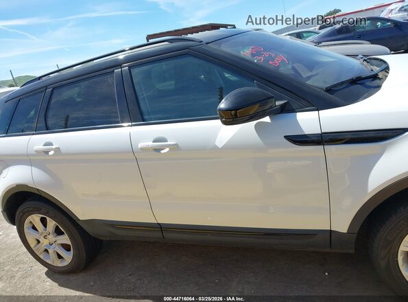 SALVP2BG1HH175905 2017 LAND ROVER RANGE ROVER EVOQUE Белый Вид задней части салона