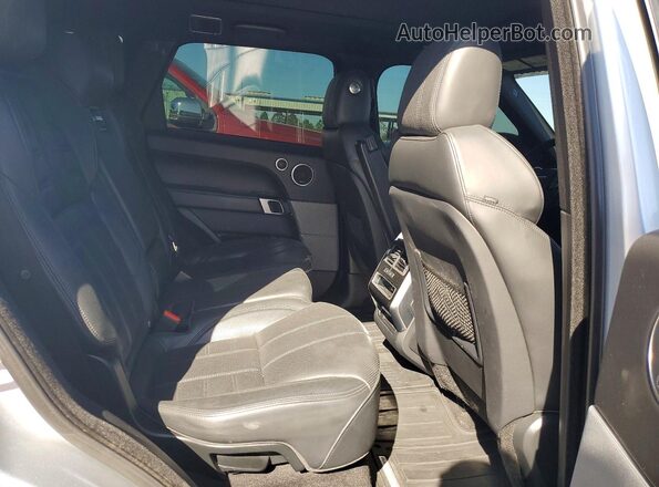 SALWV2FV6HA677840 2017 LAND ROVER RANGE Silver Vista interior trasera
