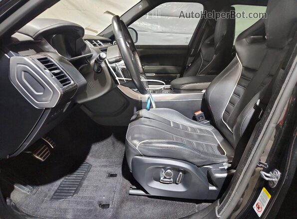 SALWZ2FE6HA174023 2017 LAND ROVER RANGE Черный Вид салона спереди