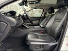 2019 Land Rover Range Rover Velar S Белый vin: SALYB2EX1KA781941