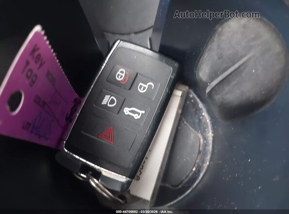 SALYJ2EX4RA387752 2024 LAND ROVER RANGE ROVER VELAR Серебряный Вид панели приборов