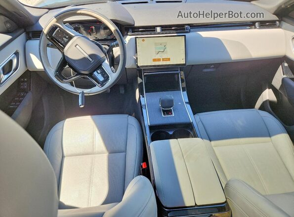 SALYJ2EX6TA824545 2026 LAND ROVER RANGE Teal Widok deski rozdzielczej
