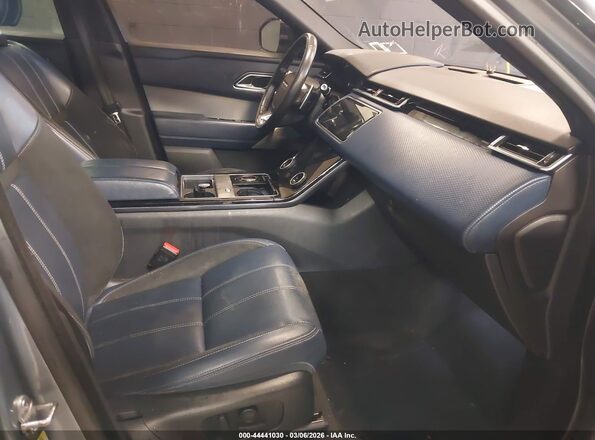 SALYK2EX5LA258214 2020 LAND ROVER RANGE ROVER VELAR Серый Вид салона спереди