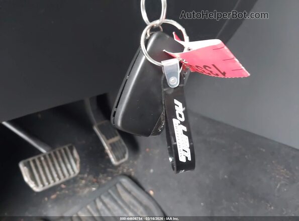 SALYL2EX5KA790994 2019 LAND ROVER RANGE ROVER VELAR Silver Widok deski rozdzielczej