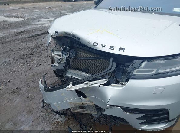 SALYL2EX5KA790994 2019 LAND ROVER RANGE ROVER VELAR Silver Widok z przodu