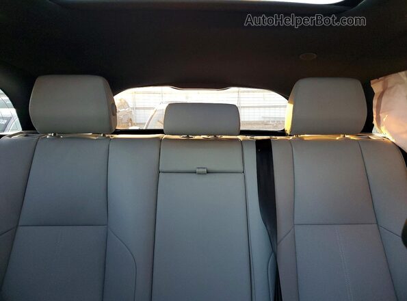 SALYL2EXXTA818032 2026 LAND ROVER RANGE Черный Вид задних сидений