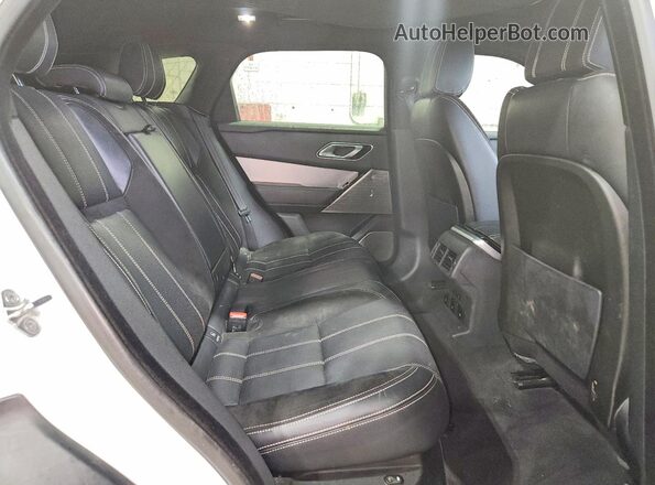 SALYL2RNXJA758789 2018 LAND ROVER RANGE Turquoise Widok wnętrza z tyłu
