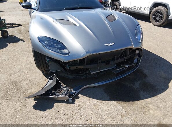 SCFRMHAV7KGR00216 2019 ASTON MARTIN DBS Gray Widok z przodu