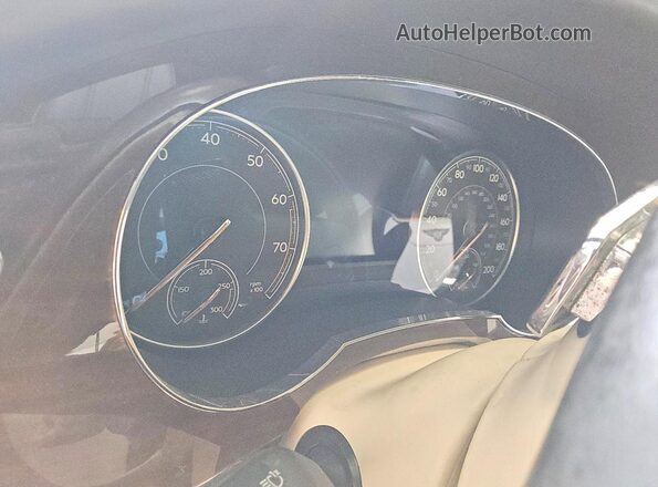 SJAAC2ZV8HC015170 2017 BENTLEY BENTAYGA Белый Вид щитка приборов