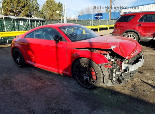TRUC1AFV5H1016810 2017 AUDI TT Красный Передняя правая четверть