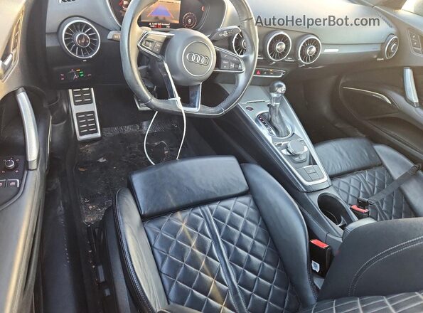 TRUC5AFV2G1027217 2016 AUDI TT Черный Вид панели приборов
