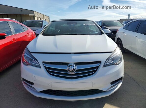 W04WH3N56JG029675 2018 BUICK CASCADA White Vista frontal