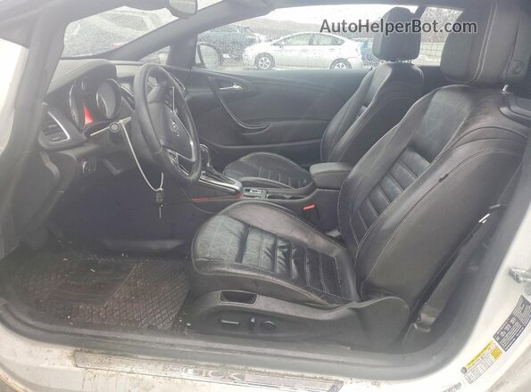 W04WH3N59HG117002 2017 BUICK CASCADA Белый Вид салона спереди