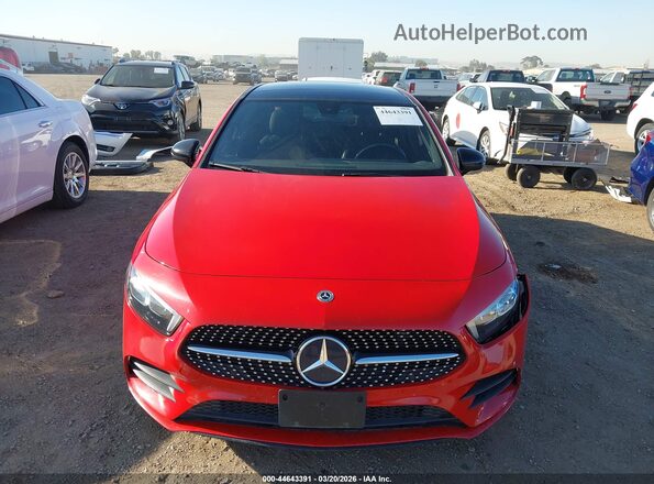 W1K3G4EB1LW045983 2020 MERCEDES-BENZ A 220 Red ხელსაწყოთა პანელის ხედი