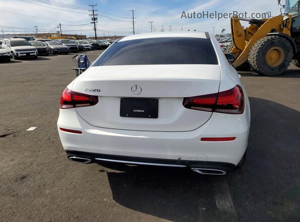 W1K3G4EB1NJ341814 2022 MERCEDES-BENZ A Белый Вид сзади