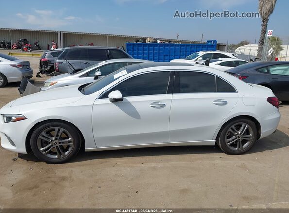 W1K3G4EB4LJ201575 2020 MERCEDES-BENZ A 220 Белый Панорамный вид салона 360°
