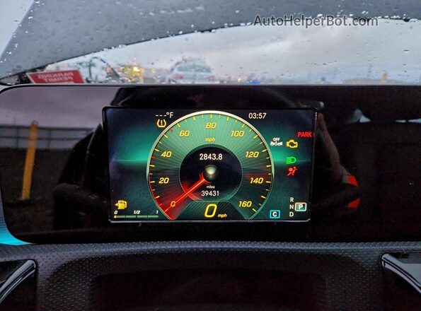 W1K3G4EB7MJ275669 2021 MERCEDES-BENZ A Black Vista del cuadro de instrumentos
