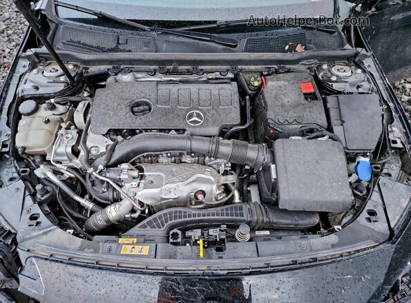 W1K3G4EB7MJ275669 2021 MERCEDES-BENZ A Black Vista interior trasera