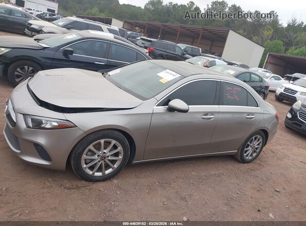 W1K3G4EB8LW044846 2020 MERCEDES-BENZ A 220 Серебряный Панорамный вид салона 360°