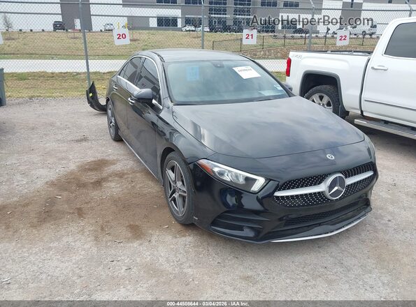 W1K3G4FB2LW046980 2020 MERCEDES-BENZ A 220 Черный Передняя правая четверть