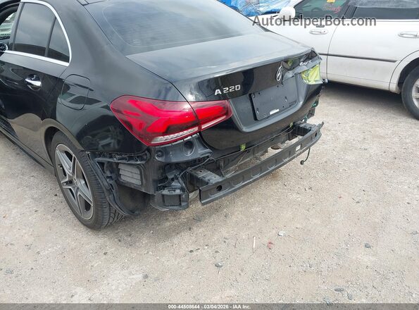 W1K3G4FB2LW046980 2020 MERCEDES-BENZ A 220 Черный Вид спереди