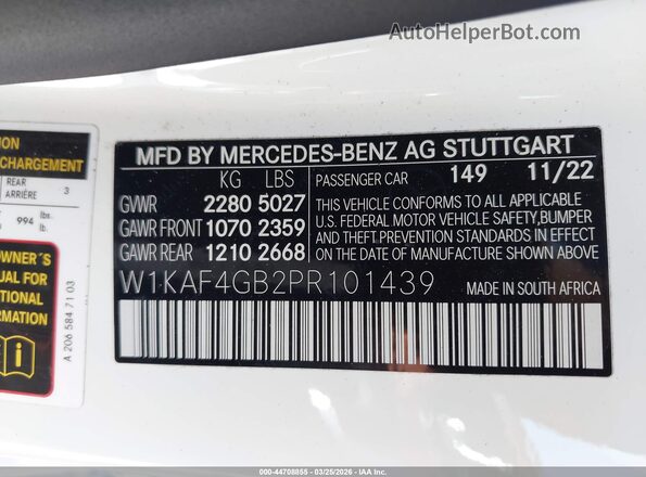 W1KAF4GB2PR101439 2023 MERCEDES-BENZ C-CLASS White Vista del compartimento del motor