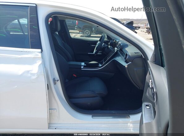 W1KAF4HB2SR267872 2025 MERCEDES-BENZ C-CLASS Белый Вид салона спереди
