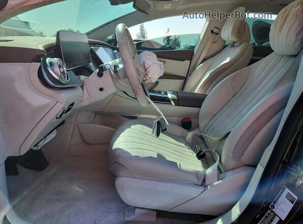 W1KCG2DB2NA012352 2022 MERCEDES-BENZ EQS Black Widok wnętrza z przodu