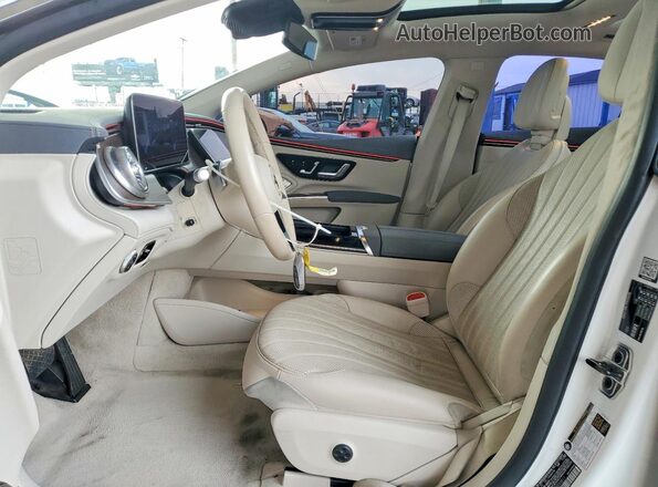 W1KCG2DBXPA033811 2023 MERCEDES-BENZ EQS White Front interior view