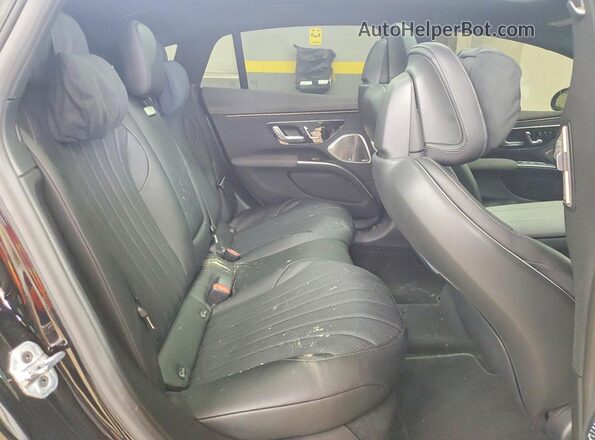 W1KCG2EB0RA048089 2024 MERCEDES-BENZ EQS Black Vista de los asientos traseros