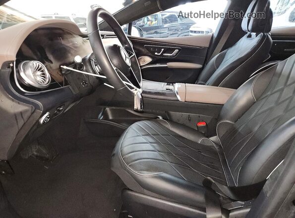W1KCG4EB1PA023579 2023 MERCEDES-BENZ EQS Черный Вид салона спереди