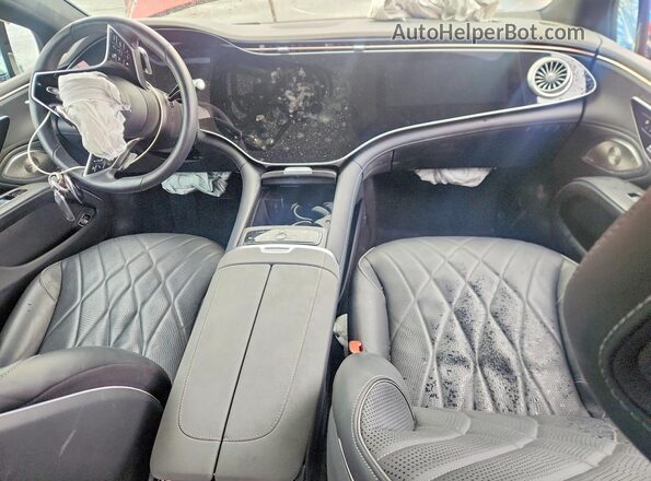 W1KCG4EB9RA045512 2024 MERCEDES-BENZ EQS Красный Вид панели приборов