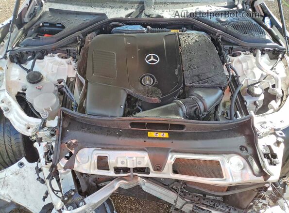 W1KLF4HBXSA146322 2025 MERCEDES-BENZ E Белый Вид задней части салона