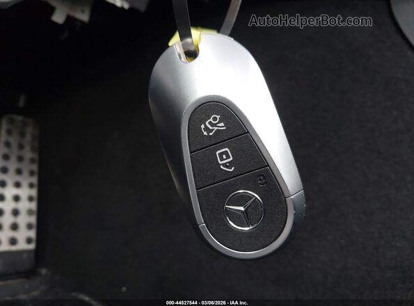 W1KMJ4HB6RF012150 2024 MERCEDES-BENZ CLE 300 White Widok deski rozdzielczej