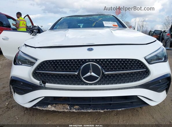 W1KMJ4HB6RF012150 2024 MERCEDES-BENZ CLE 300 White Widok zestawu wskaźników