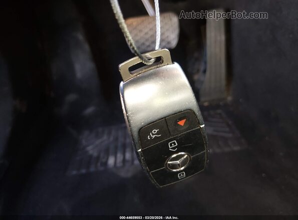 W1KWF8DB2MR651785 2021 MERCEDES-BENZ C-CLASS Black Առջևի վահանակի տեսք