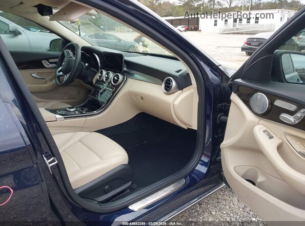 W1KWF8DB3LR598769 2020 MERCEDES-BENZ C-CLASS Синий Вид салона спереди