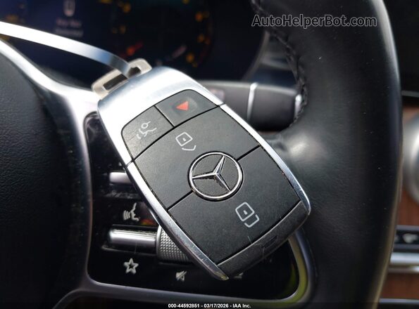 W1KWF8EB9MR610357 2021 MERCEDES-BENZ C-CLASS Black Առջևի վահանակի տեսք