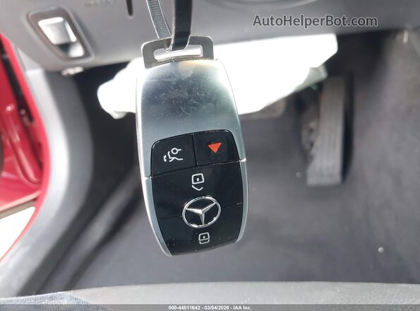 W1KZF5KB5PB184048 2023 MERCEDES-BENZ E-CLASS Red Widok deski rozdzielczej