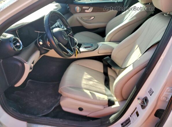 W1KZF8DB0NB011016 2022 MERCEDES-BENZ E Белый Вид салона спереди