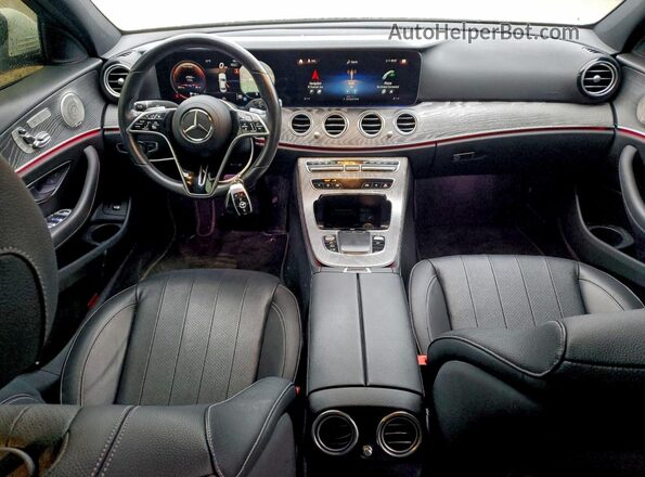W1KZF8EB1MA936536 2021 MERCEDES-BENZ E White Widok deski rozdzielczej