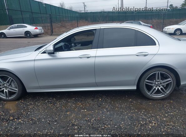 W1KZF8EB2LA829994 2020 MERCEDES-BENZ E-CLASS Silver Widok wnętrza 360 stopni