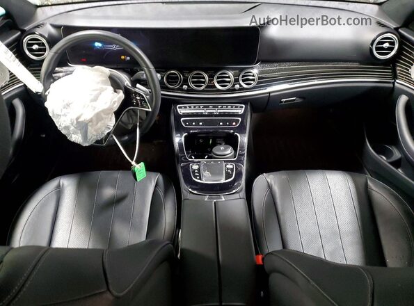 W1KZF8EB6PB187876 2023 MERCEDES-BENZ E Серый Вид панели приборов